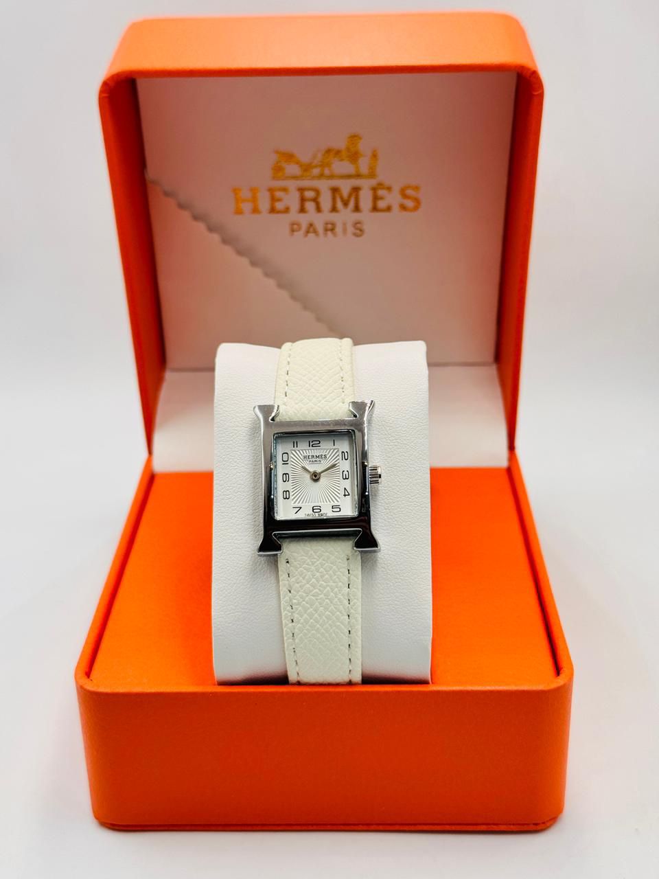 Hermes Women's Classic Square Dial Leather Strap Watch