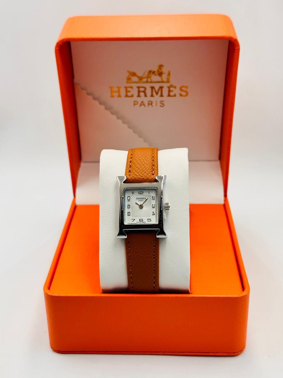 Hermes Women's Classic Square Dial Leather Strap Watch